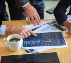 Over The Solution Work Financial  Of Provided Company. - 球探体育